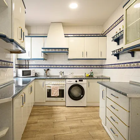 3 Bedroom With Stunning Guadalquivir Views Apartment *