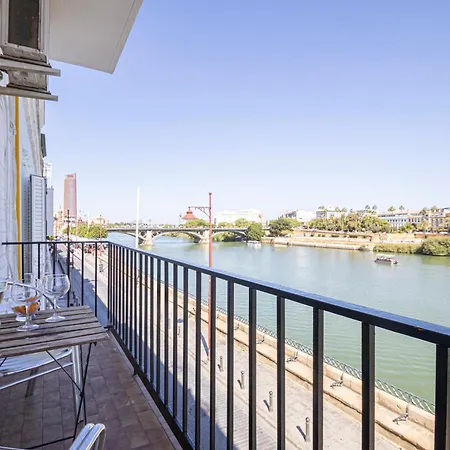 Apartment 3 Bedroom With Stunning Guadalquivir Views *