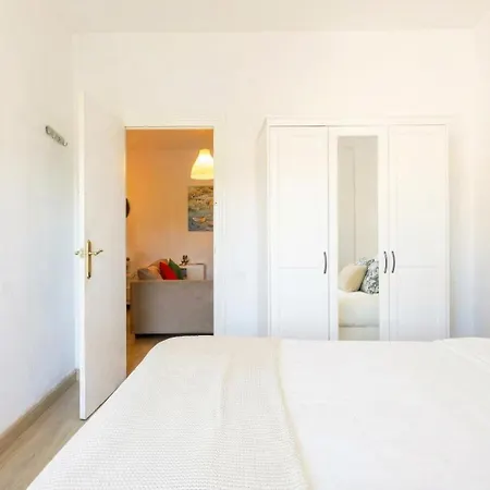 3 Bedroom With Stunning Guadalquivir Views Sevilla