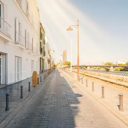 3 Bedroom With Stunning Guadalquivir Views Sevilla